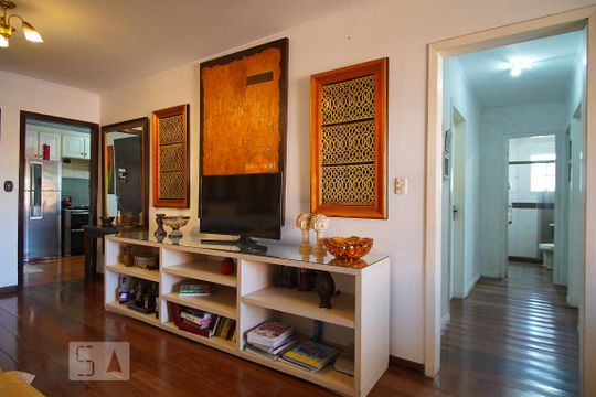 Sala de casa à venda com 3 quartos, 237m² em Sarandi, Porto Alegre