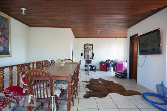 Cobertura de casa à venda com 3 quartos, 237m² em Sarandi, Porto Alegre