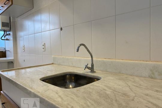 Cozinha de apartamento à venda com 2 quartos, 110m² em Recreio dos Bandeirantes, Rio de Janeiro