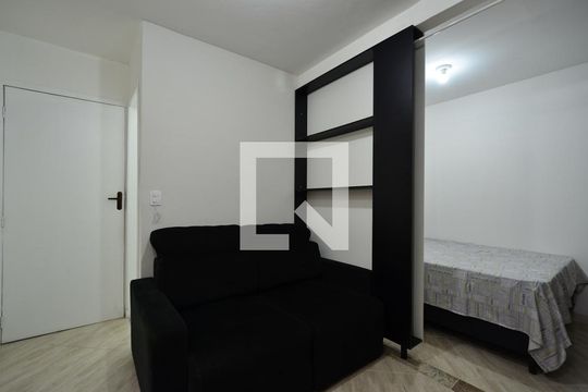 Sala/Cozinha de kitnet/studio para alugar com 1 quarto, 20m² em Saúde, São Paulo