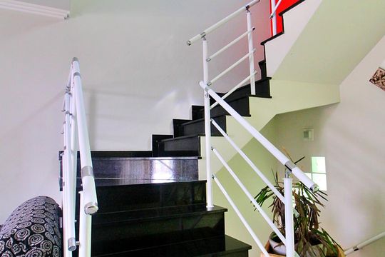 Escada de casa à venda com 3 quartos, 256m² em Jardim Paraíso, Santo André