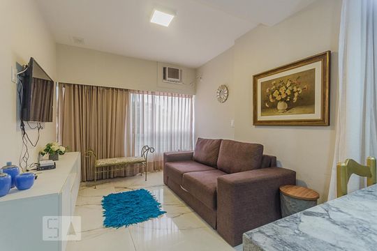 Apartamento para alugar com 1 quarto, 56m² em Barra, Salvador