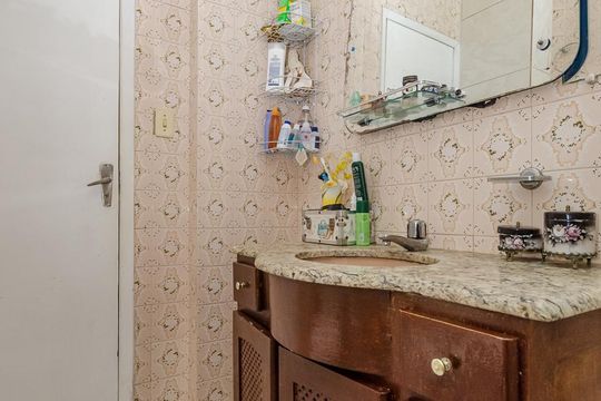 Banheiro Social de apartamento à venda com 3 quartos, 117m² em Centro, Belo Horizonte