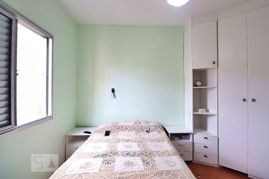 Suíte de apartamento à venda com 2 quartos, 69m² em Vila Valparaiso, Santo André