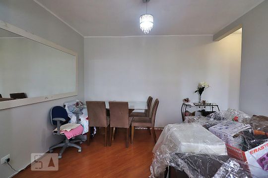 Sala de apartamento à venda com 2 quartos, 69m² em Vila Valparaiso, Santo André