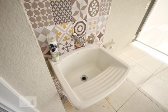 Tanque de apartamento para alugar com 1 quarto, 52m² em Vila Dom Pedro I, São Paulo