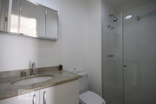 Suíte de apartamento para alugar com 1 quarto, 52m² em Vila Dom Pedro I, São Paulo