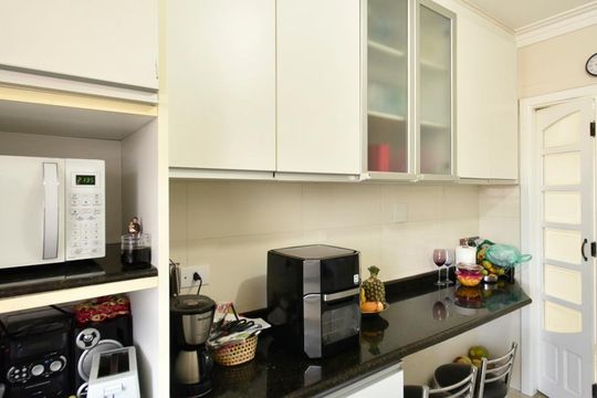 Cozinha de apartamento à venda com 3 quartos, 98m² em Chácara Santo Antônio (zona Leste), São Paulo