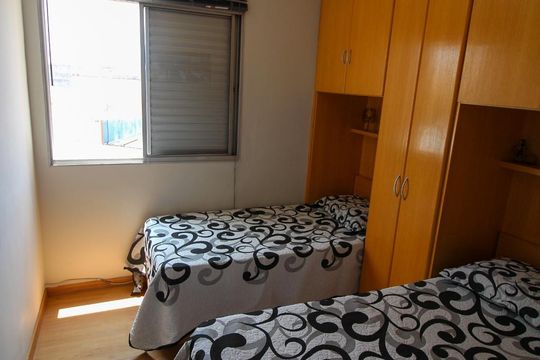 Quarto de apartamento para alugar com 2 quartos, 64m² em Vila Gomes Cardim, São Paulo