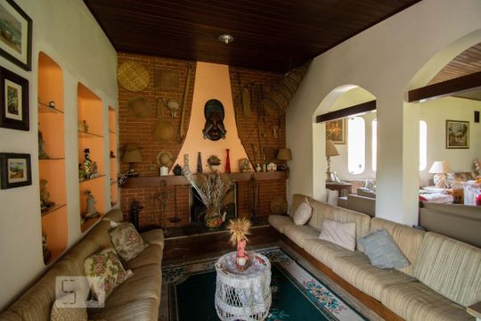 Sala de casa à venda com 4 quartos, 400m² em Jardim Guarapiranga, São Paulo