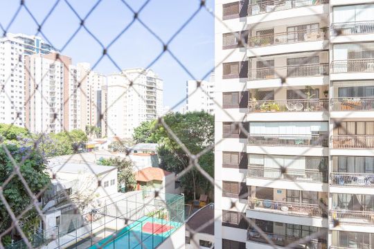 Vista do Quarto 2 de apartamento para alugar com 3 quartos, 117m² em Pompeia, São Paulo