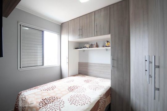 Suíte de apartamento para alugar com 4 quartos, 110m² em São Pedro, Osasco
