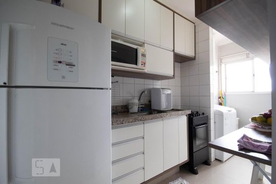 Cozinha de apartamento para alugar com 4 quartos, 110m² em São Pedro, Osasco