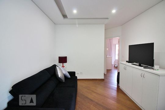 Sala de TV de casa para alugar com 3 quartos, 340m² em Anchieta, São Bernardo do Campo