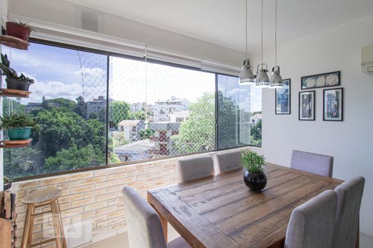 Apartamento à venda com 3 quartos, 74m² em Cristo Redentor, Porto Alegre