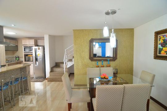 Casa 1 - Sala de jantar de casa para alugar com 4 quartos, 328m² em Igara, Canoas