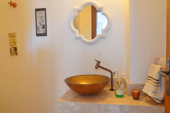 Casa 1 - Lavabo de casa para alugar com 4 quartos, 328m² em Igara, Canoas