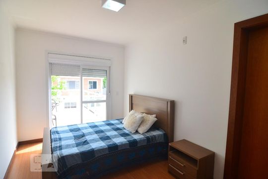 Casa 1 - Suíte 1 de casa para alugar com 4 quartos, 328m² em Igara, Canoas