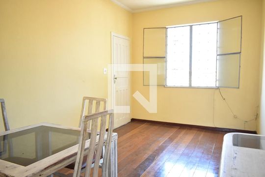 Apartamento para alugar com 2 quartos, 57m² em Campo Grande, Rio de Janeiro