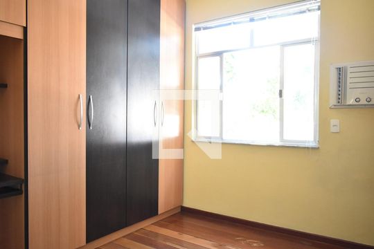 Quarto 1 de apartamento para alugar com 2 quartos, 57m² em Campo Grande, Rio de Janeiro