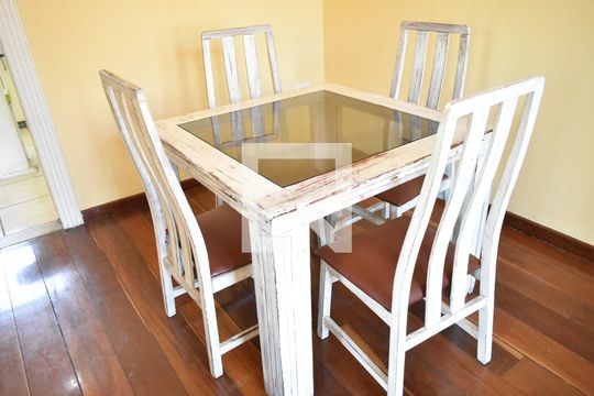 Sala - Mesa de Jantar de apartamento para alugar com 2 quartos, 57m² em Campo Grande, Rio de Janeiro