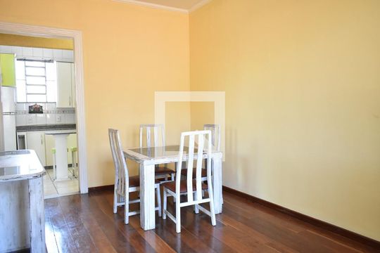 Sala de apartamento para alugar com 2 quartos, 57m² em Campo Grande, Rio de Janeiro