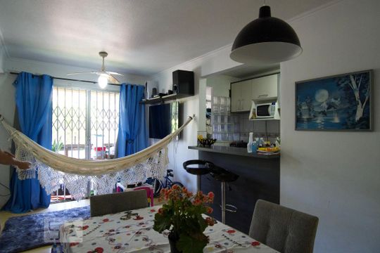 Sala de apartamento à venda com 2 quartos, 80m² em Partenon, Porto Alegre