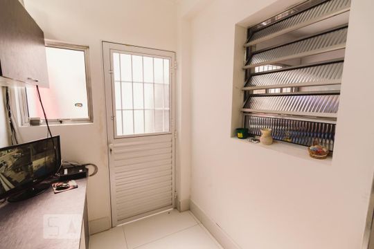 Escritório de casa à venda com 2 quartos, 150m² em Barra Funda, São Paulo