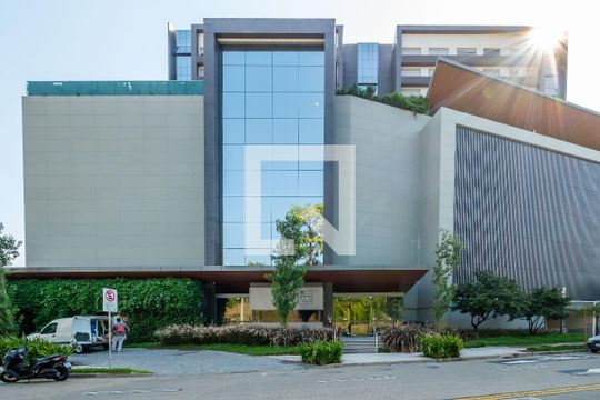 Fachada de kitnet/studio para alugar com 1 quarto, 64m² em Teresópolis, Porto Alegre