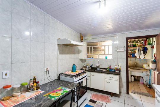 Cozinha de casa para alugar com 2 quartos, 80m² em Pestana, Osasco