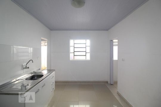 Cozinha de casa para alugar com 1 quarto, 40m² em Rudge Ramos, São Bernardo do Campo