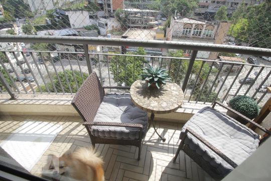 Varanda de apartamento para alugar com 3 quartos, 73m² em Vila Andrade, São Paulo