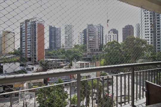 Vista do quarto 1 de apartamento para alugar com 3 quartos, 73m² em Vila Andrade, São Paulo