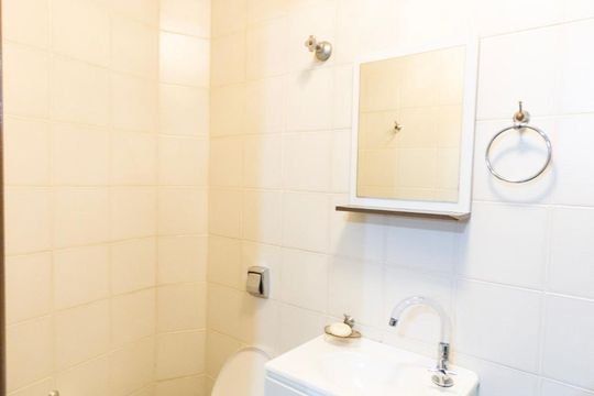 Banheiro de Serviço de casa à venda com 3 quartos, 211m² em Parque Terra Nova, São Bernardo do Campo