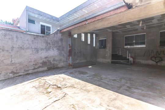 Garagem de casa à venda com 7 quartos, 580m² em Independência, São Bernardo do Campo