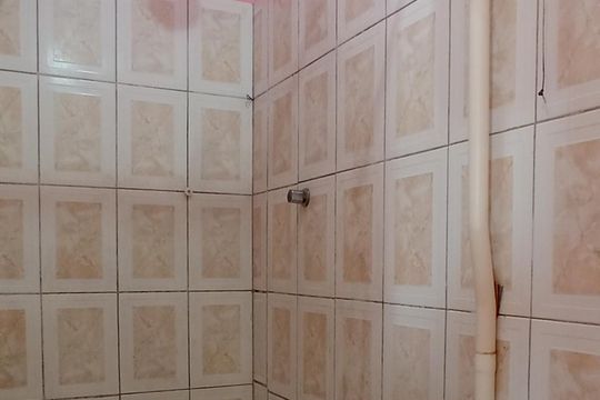 Banheiro Social de apartamento para alugar com 1 quarto, 30m² em Boca do Rio, Salvador