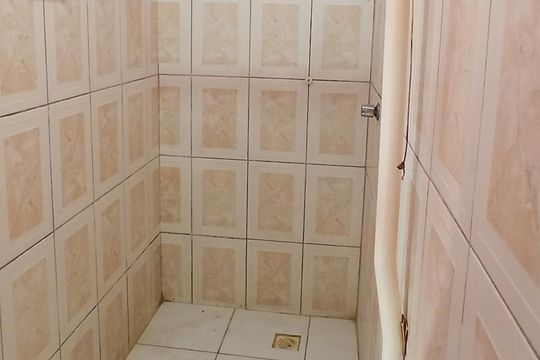 Banheiro Social de apartamento para alugar com 1 quarto, 30m² em Boca do Rio, Salvador