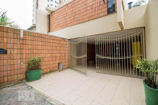 Garagem de casa para alugar com 3 quartos, 300m² em Jardim Vila Mariana, São Paulo