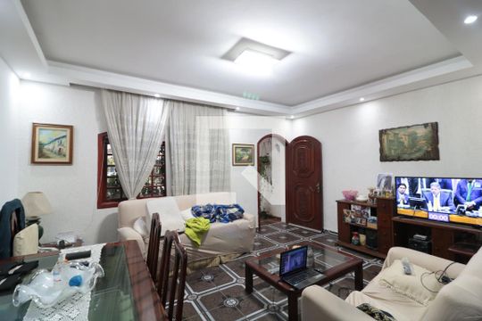 Casa à venda com 3 quartos, 182m² em Catumbi, São Paulo