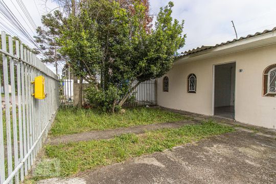 Jardim de casa para alugar com 2 quartos, 70m² em Guabirotuba, Curitiba