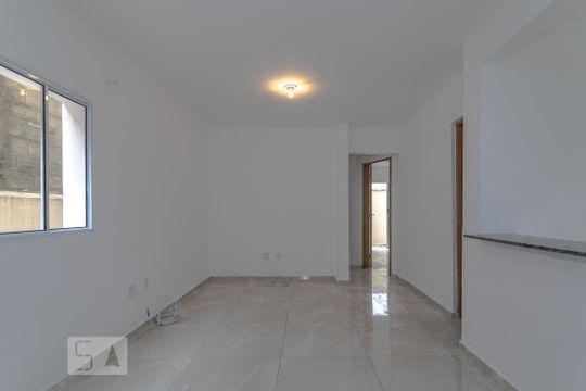 Sala de apartamento para alugar com 2 quartos, 100m² em Vila Nova Cintra, Mogi das Cruzes