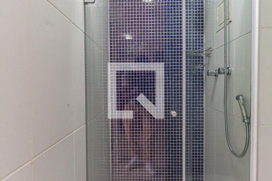Banheiro de apartamento à venda com 1 quarto, 52m² em Vila Gomes Cardim, São Paulo