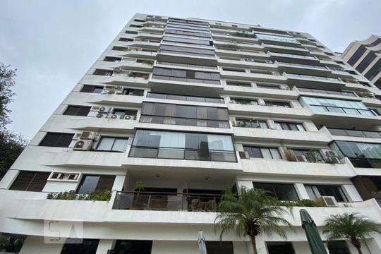 Fachada de apartamento à venda com 3 quartos, 650m² em Vila Morumbi, São Paulo