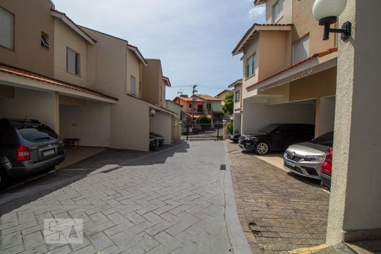Área comum de casa de condomínio à venda com 3 quartos, 178m² em Sítio da Figueira, São Paulo