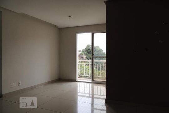 Sala de apartamento para alugar com 2 quartos, 47m² em Taquara, Rio de Janeiro