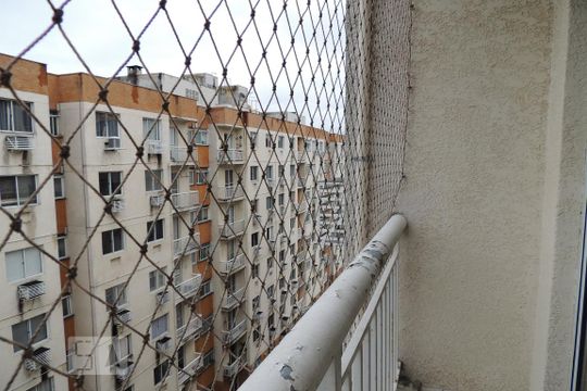 Sacada de apartamento para alugar com 2 quartos, 47m² em Taquara, Rio de Janeiro