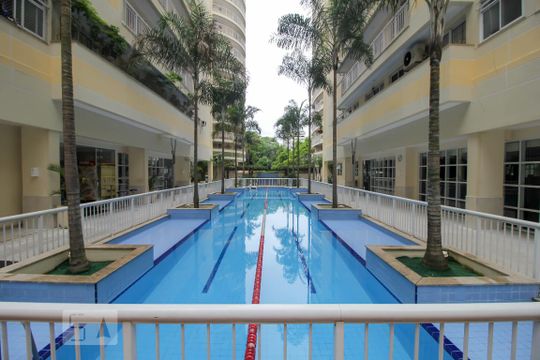 Área comum - Piscina de apartamento para alugar com 3 quartos, 84m² em Catete, Rio de Janeiro