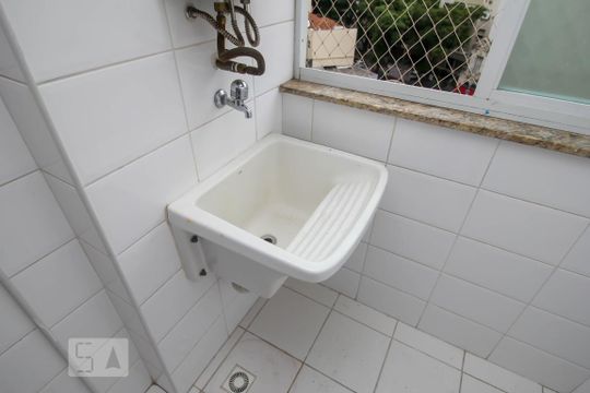 Área de Serviço de apartamento para alugar com 3 quartos, 84m² em Catete, Rio de Janeiro