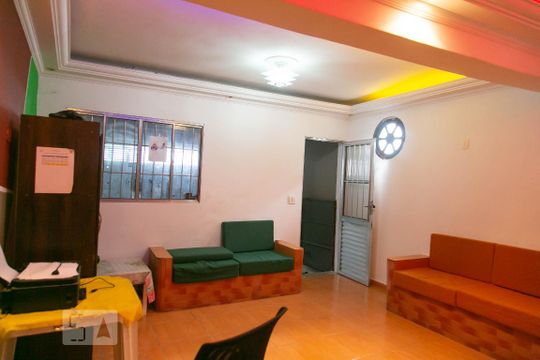 Casa à venda com 3 quartos, 120m² em Vila Jacuí, São Paulo