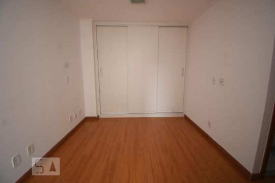 Quarto Suíte de apartamento para alugar com 2 quartos, 70m² em Sul (águas Claras), Brasília